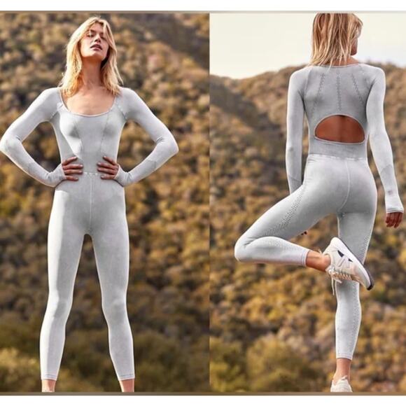 Free People Movement Good Karma Long-Sleeve Onesie - M/L New - Picture 1 of 4